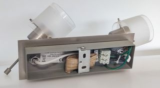 Aplique metálico de 2 focos cristal