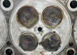 119932 221004x300 culata kia carnival 2.9 cdri ex