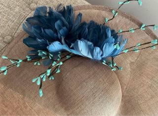 Pamela azul y turquesa hecha a mano