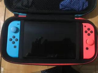 Nintendo Switch Azul y Rosa