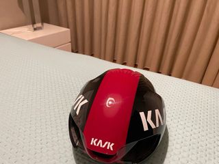 Capacete Kask Utopia Preto/Vermelho