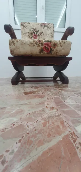 Sillón Mecedora Antiguo Tapizado Floral