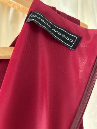 Vestido flecos burdeos Talla S/36-38