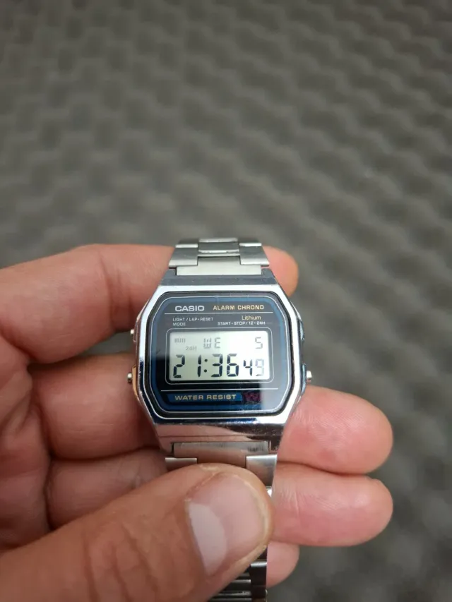 Casio A158W Reloj Digital Plata