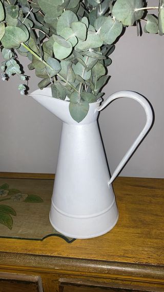 Jarra palancanera vintage blanca