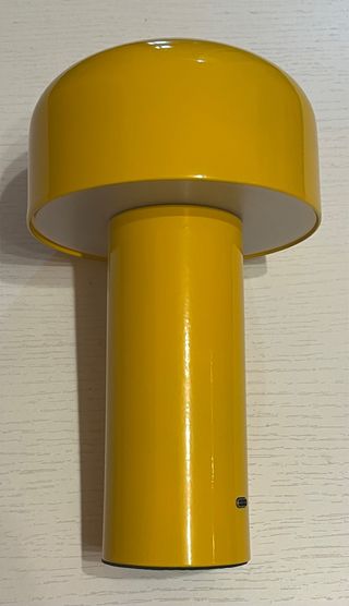 Lampada LED portatile gialla