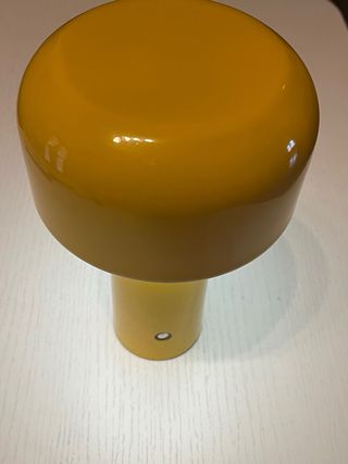 Lampada LED portatile gialla