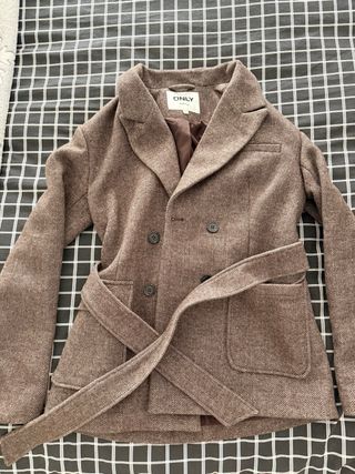 Abrigo cruzado ONLY lana marrón