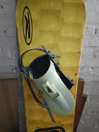 Tabla de Snow rossiñol 152