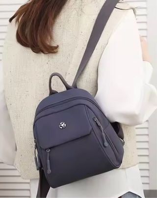 Mochila Nylon Impermeable Mujer