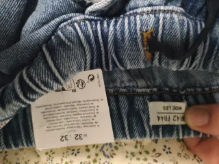 Pantalones vaqueros anchos con cordón