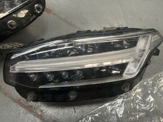 Faros Volvo XC90
