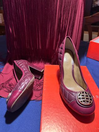 Zapatos Dune London tacón burdeos acolchados