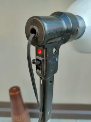 Lampada da fotografo antica metallo e plastica