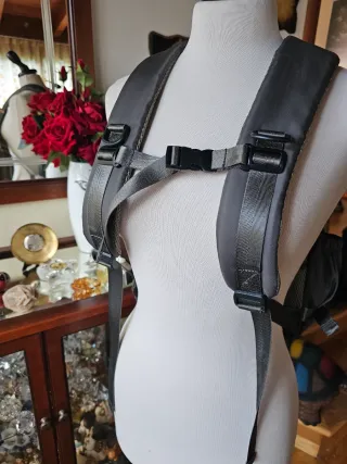 Zaino  viaggio grigio + pompa sottovuoto elettrica