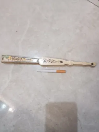 Abanico antiguo decorado