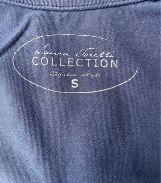 T-shirt Laura Torelli blu scollo a V