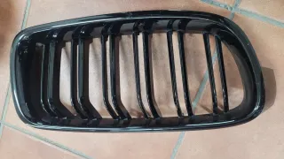 Riñones BMW F30 Negro Brillante