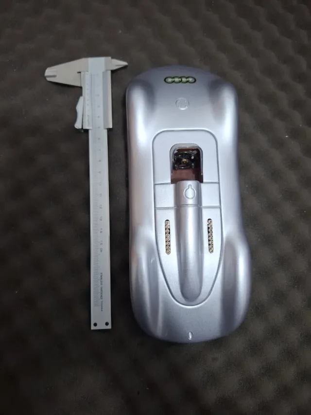 Coche Schuco Latón Vintage