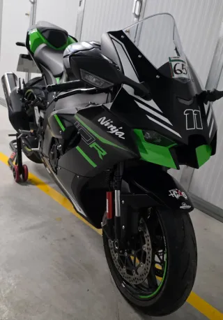 Kawasaki ZX10R Impecable de Nueva