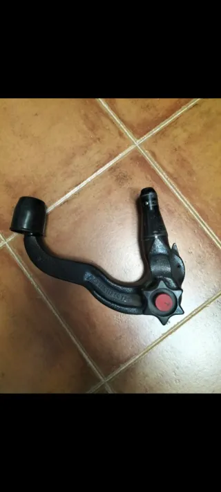 Enganche de remolque con bola vertical desmontable