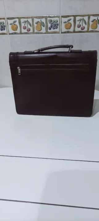 Maletín de cuero