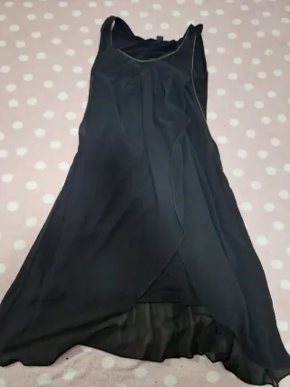 Vestido negro elegante