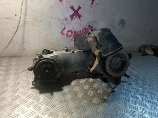 Motor Peugeot Speedfight 2T