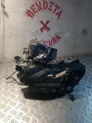 Motor Peugeot Speedfight 2T