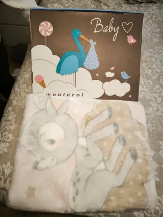 Cuna nórdica con complementos