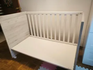 Cuna nórdica con complementos