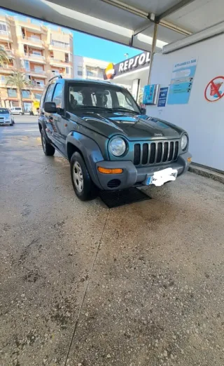 Jeep Cherokee 2003