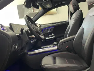 Mercedes-Benz GLA 200 200d 8G-DCT