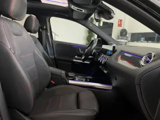 Mercedes-Benz GLA 200 200d 8G-DCT