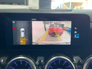 Mercedes-Benz GLA 200 200d 8G-DCT