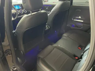 Mercedes-Benz GLA 200 200d 8G-DCT