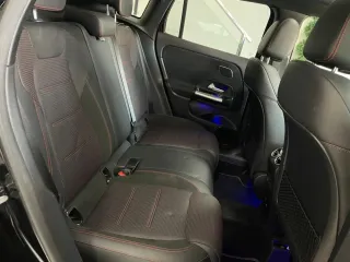 Mercedes-Benz GLA 200 200d 8G-DCT