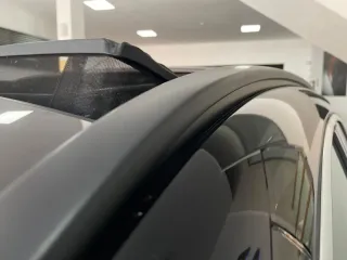 Mercedes-Benz GLA 200 200d 8G-DCT