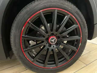 Mercedes-Benz GLA 200 200d 8G-DCT
