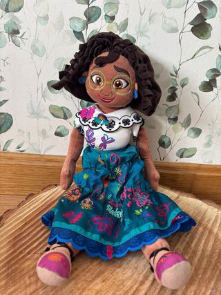 Peluche Mirabel Encanto Disney