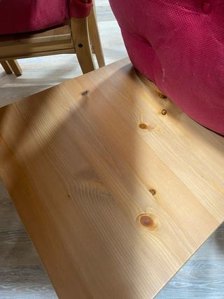 Conjunto mesa y 4 sillas pino