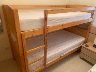 Litera de madera color pino