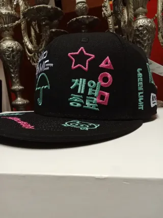 Gorra New Era 59Fifty Squid Game Talla 7.1/2