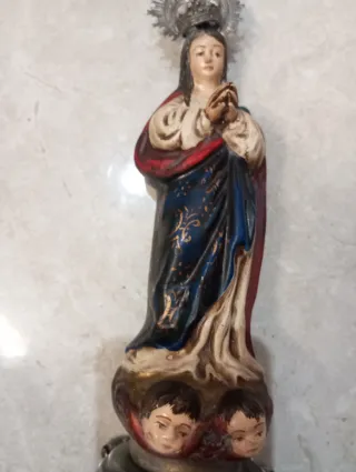 Virgen antigua de plata o alpaca