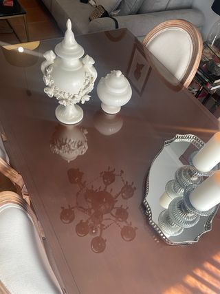 Mesa de comedor de cristal y madera extensible