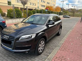 Audi Q7 2008. tel 666217962