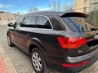 Audi Q7 2008. tel 666217962