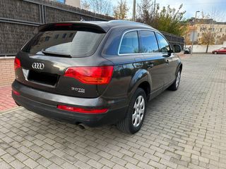 Audi Q7 2008. tel 666217962