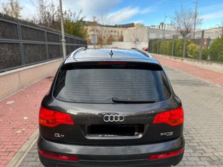Audi Q7 2008. tel 666217962