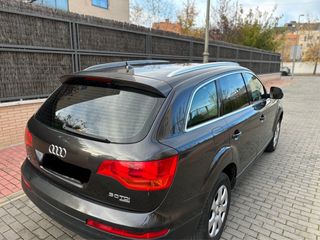 Audi Q7 2008. tel 666217962